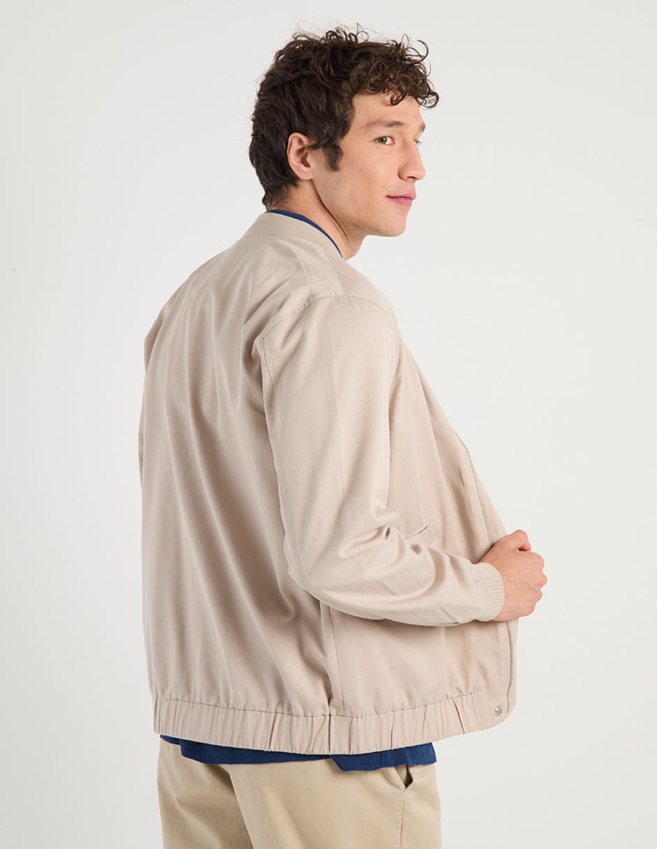 Chamarra bomber con bolsillos para hombre 6