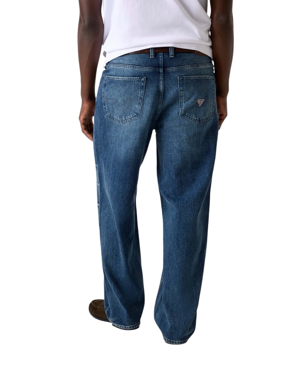 Jeans straight deslavado para hombre 4