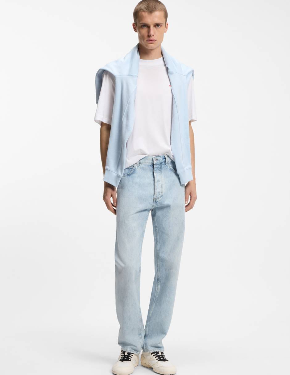 Jeans straight lavado claro para hombre 9