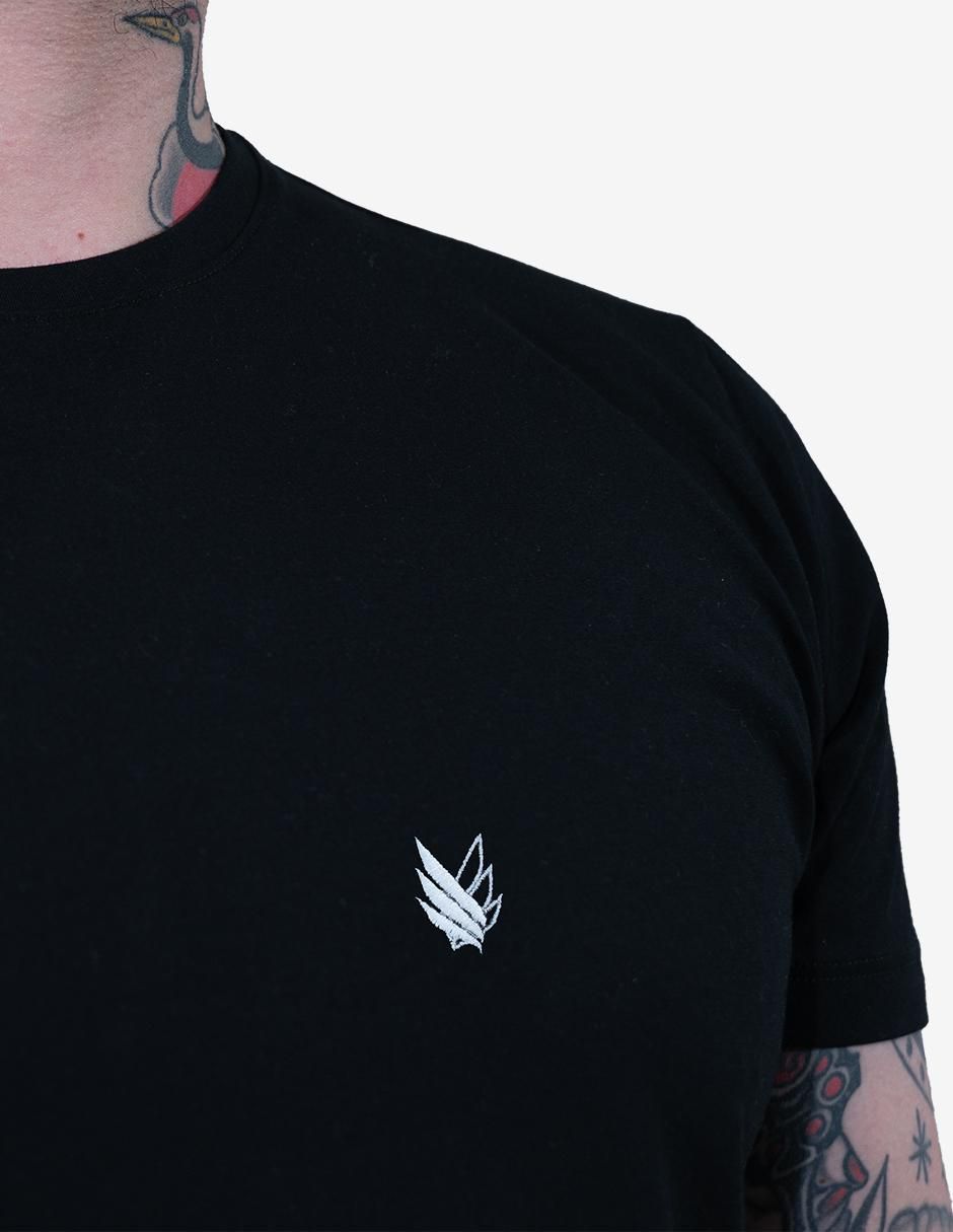 Set playera cuello redondo para hombre 3