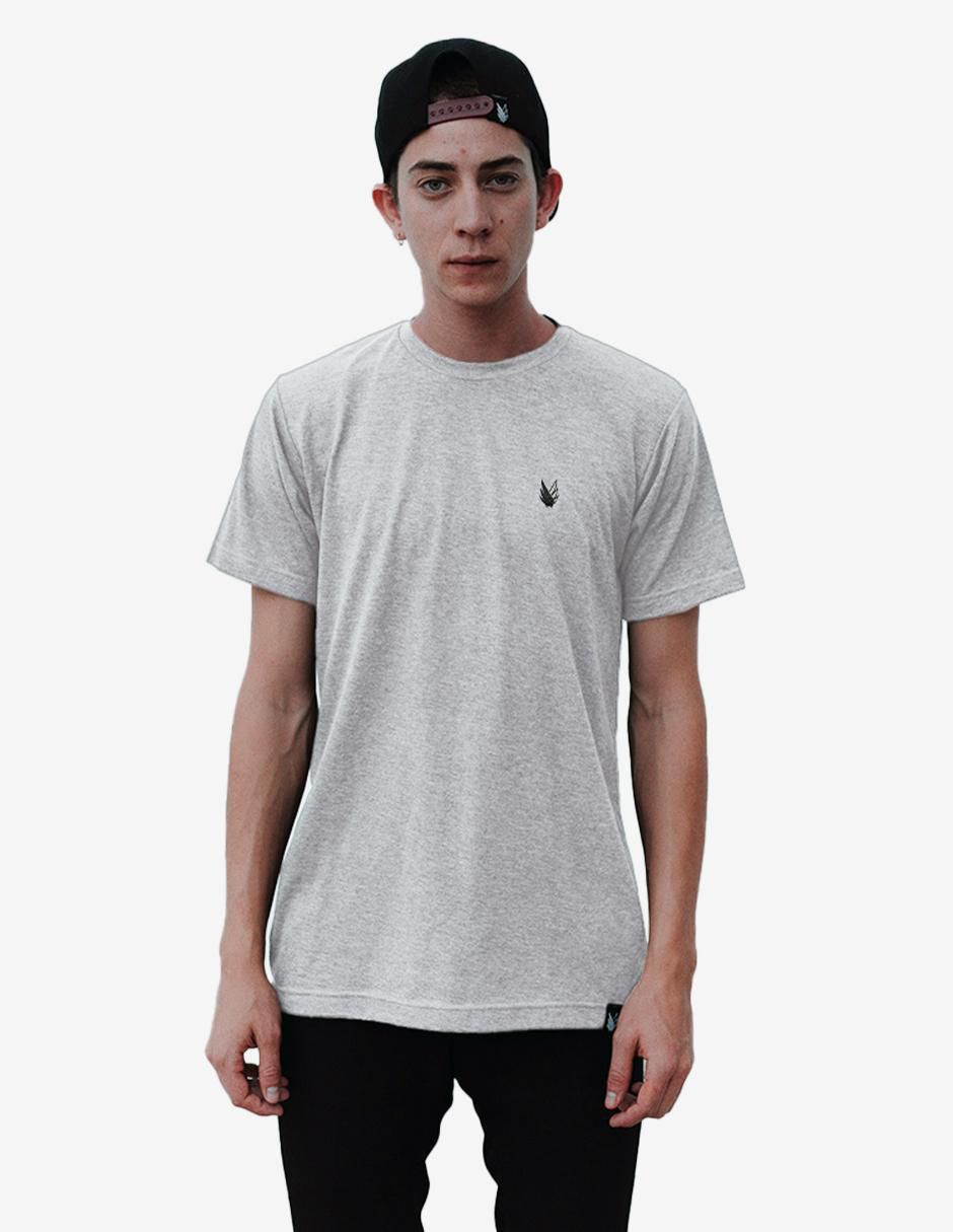 Set playera cuello redondo para hombre 4