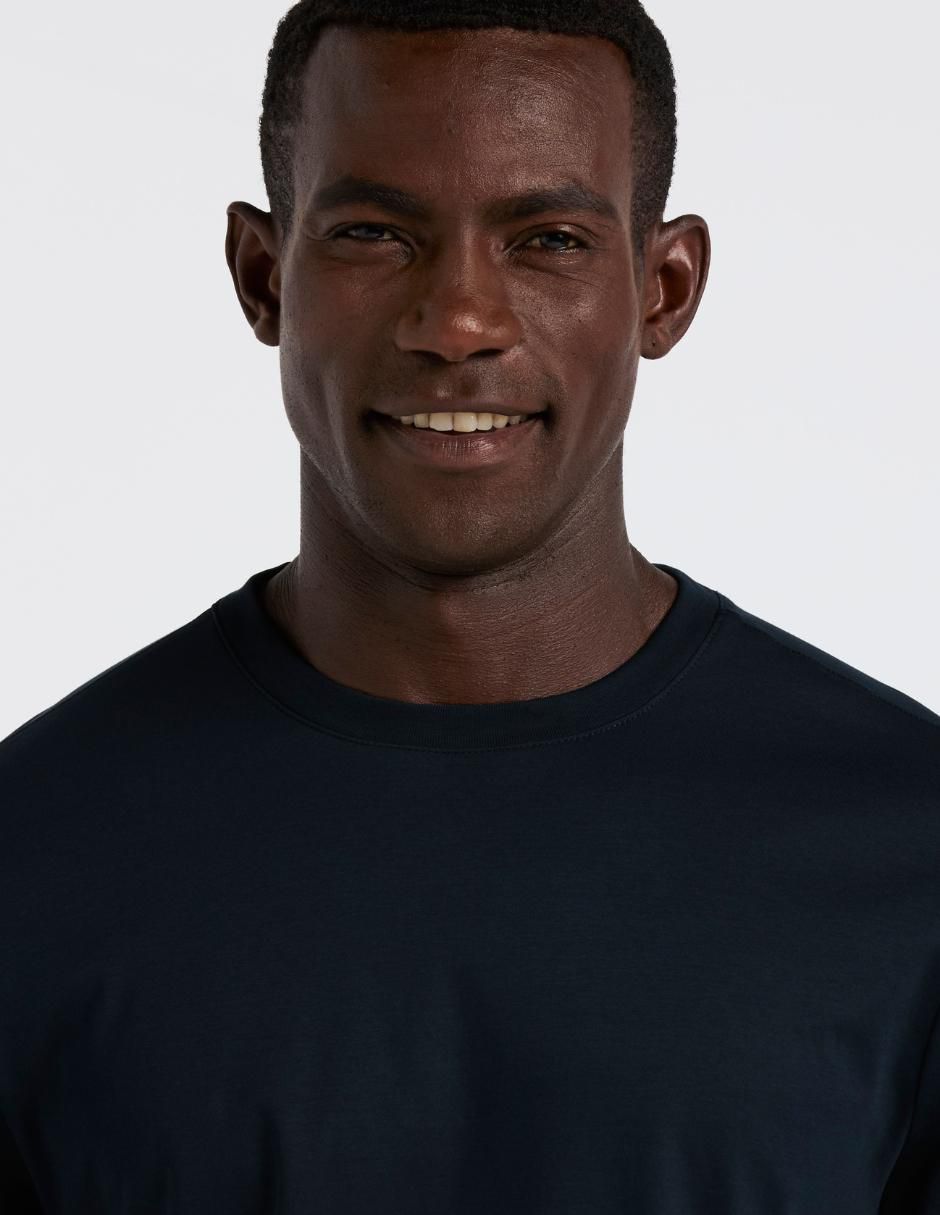 Playera cuello redondo para hombre 3