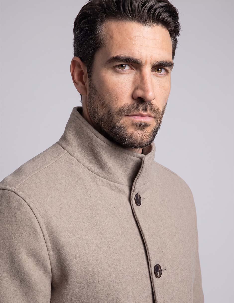 Abrigo con bolsillos para hombre 3