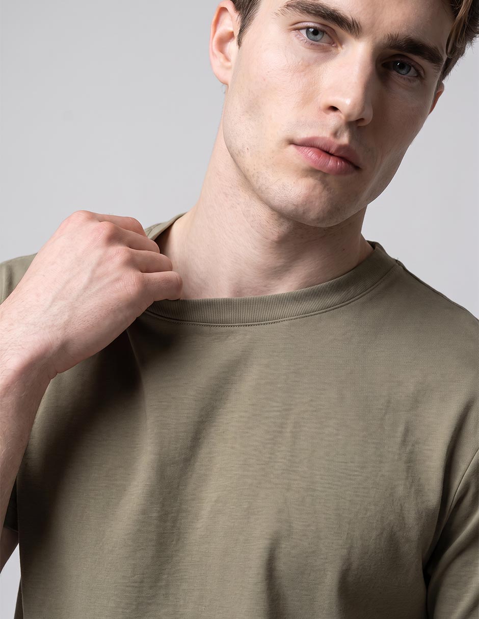 Playera cuello redondo para hombre 3
