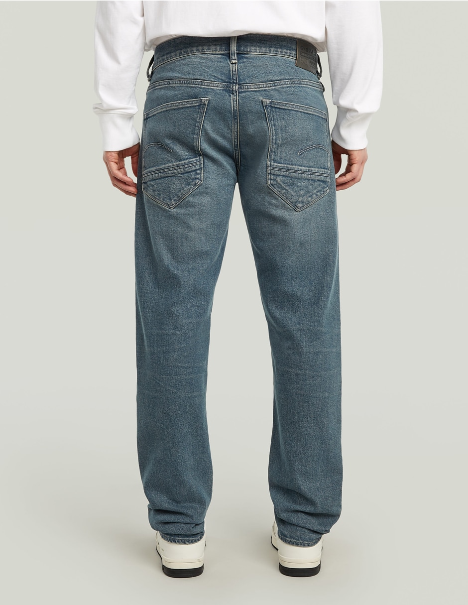 Jeans taper deslavado para hombre 2