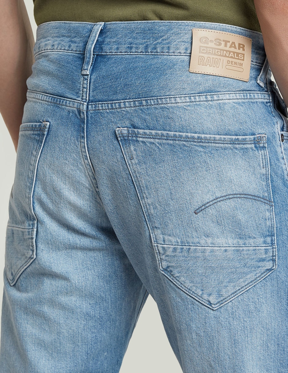 Jeans taper deslavado para hombre 3