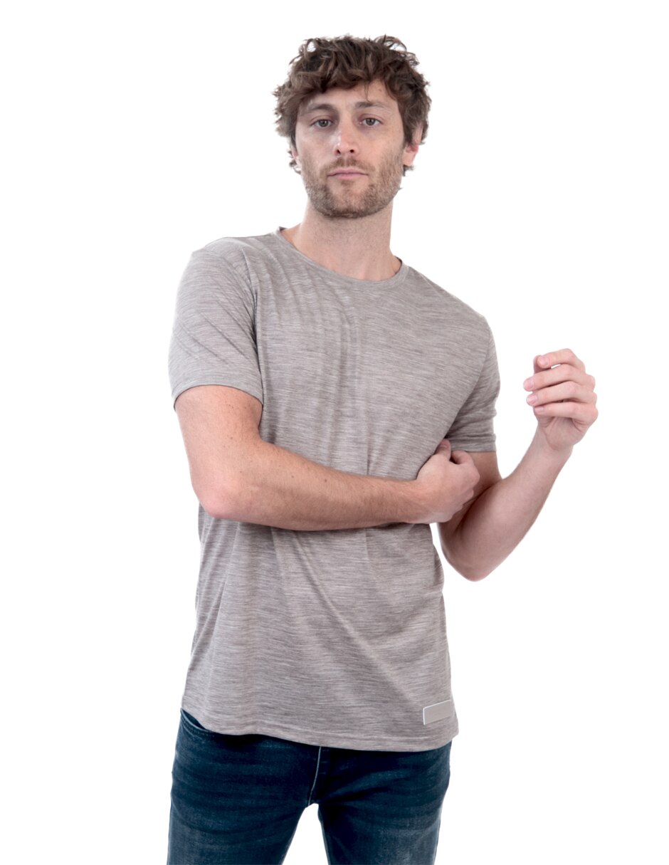 Playera cuello redondo para hombre 2