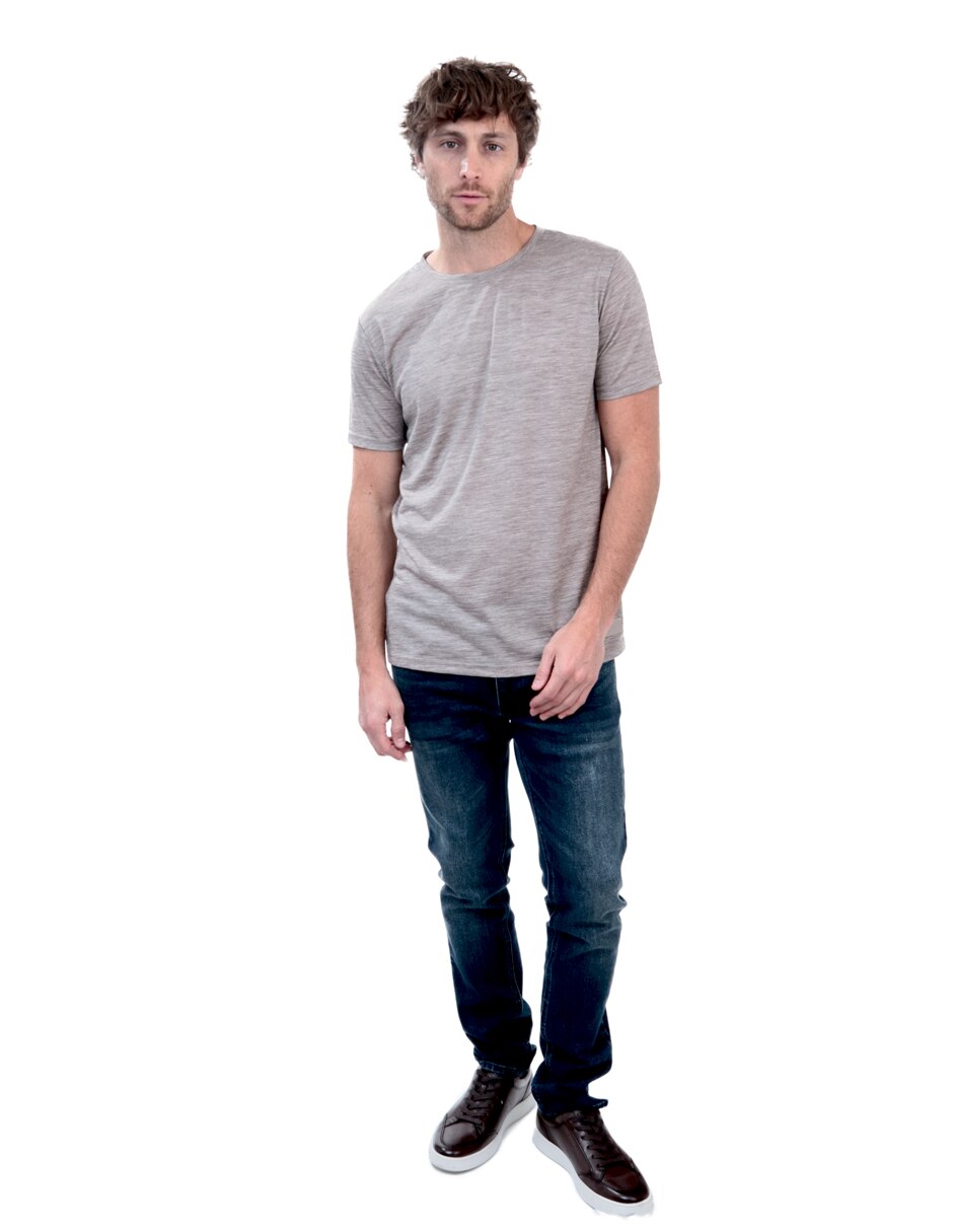 Playera cuello redondo para hombre 5