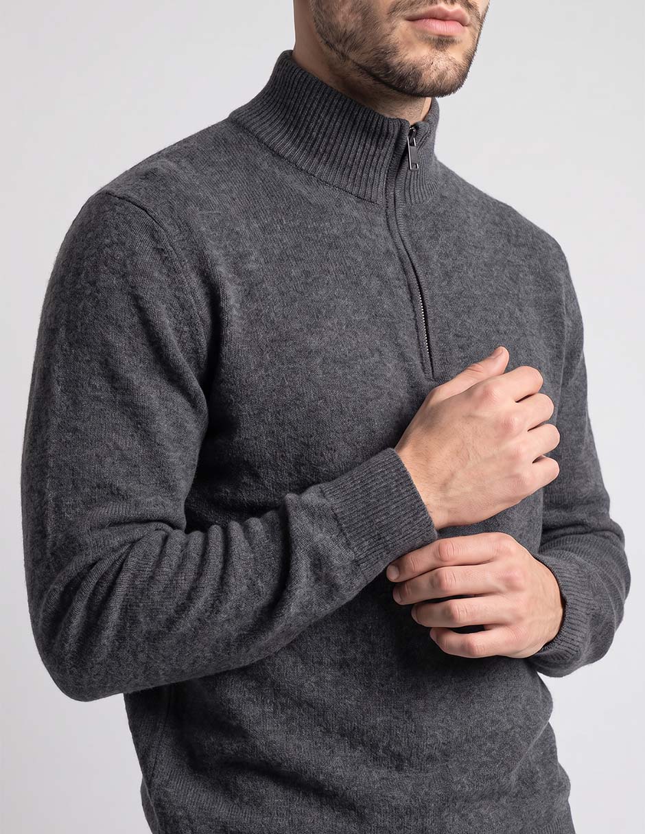 Suéter cuello alto para hombre