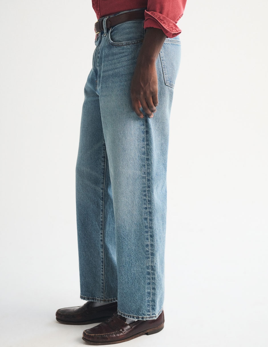 Jeans regular lavado claro para hombre 6