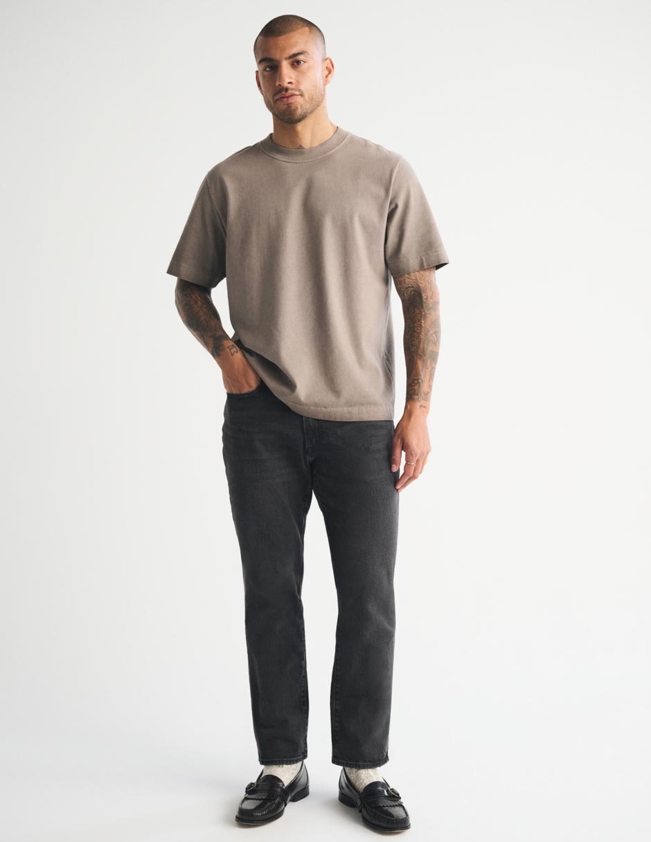 Jeans lavado obscuro para hombre 3
