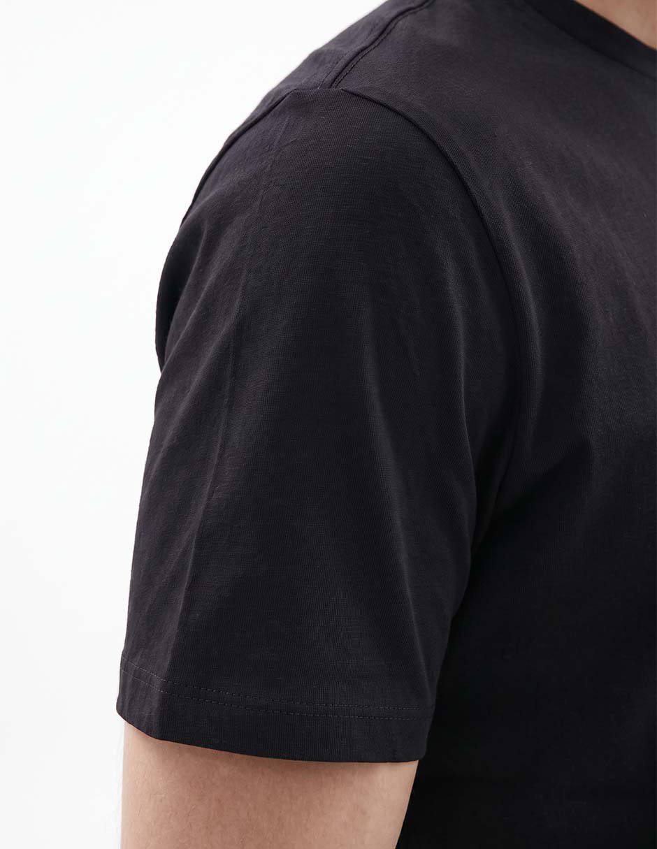 Playera cuello redondo para hombre 5