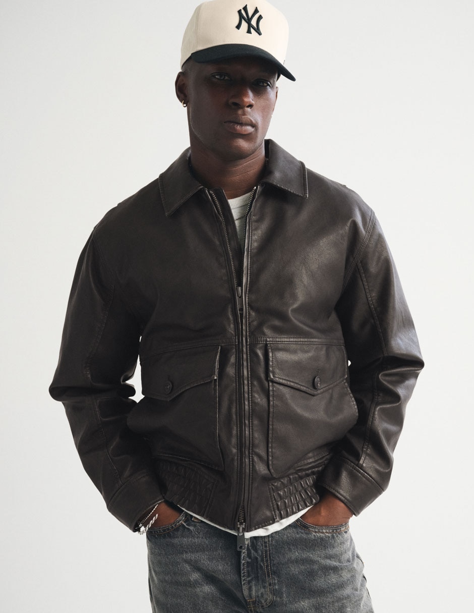 Chamarra bomber con bolsillos para hombre 5