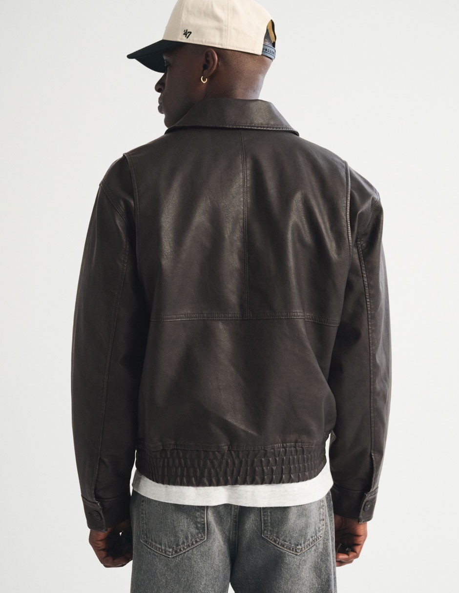 Chamarra bomber con bolsillos para hombre 7