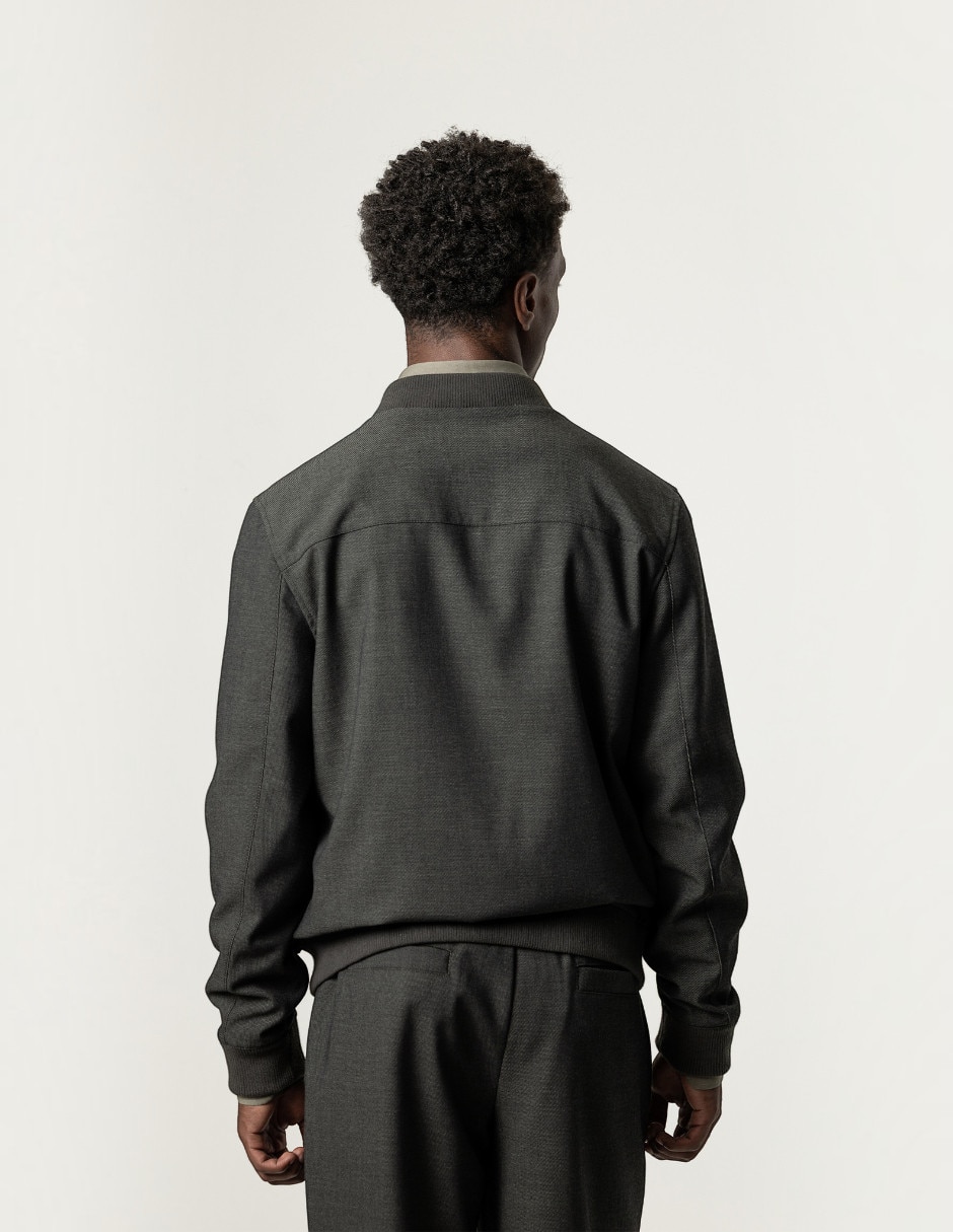 Chamarra bomber para hombre 2