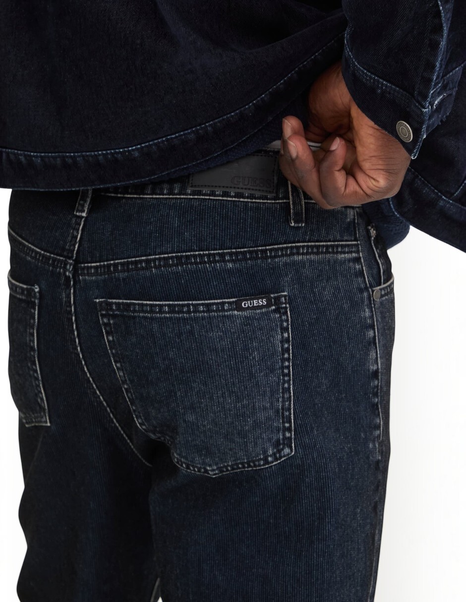 Jeans regular wide leg para hombre 3