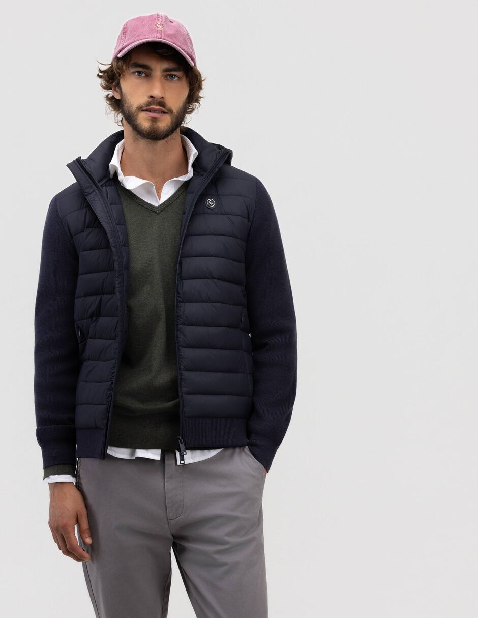 Chamarra acolchada con capucha para hombre 4