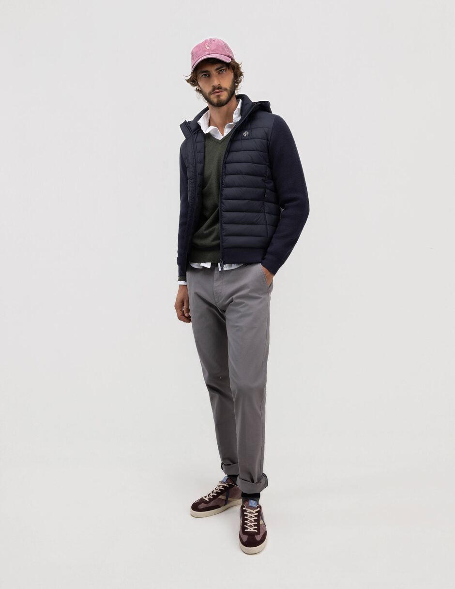 Chamarra acolchada con capucha para hombre 7