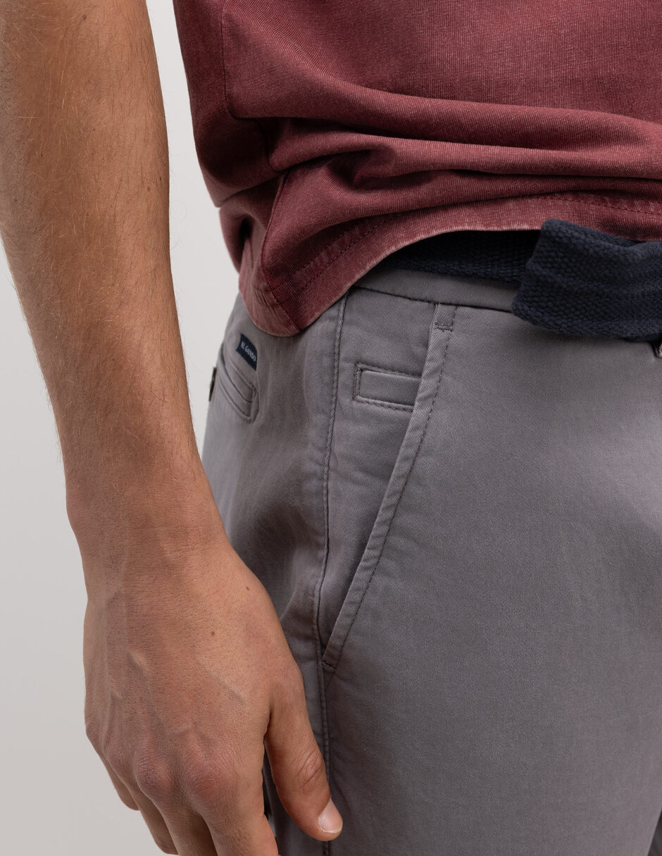 Pantalón casual chino regular para hombre 6
