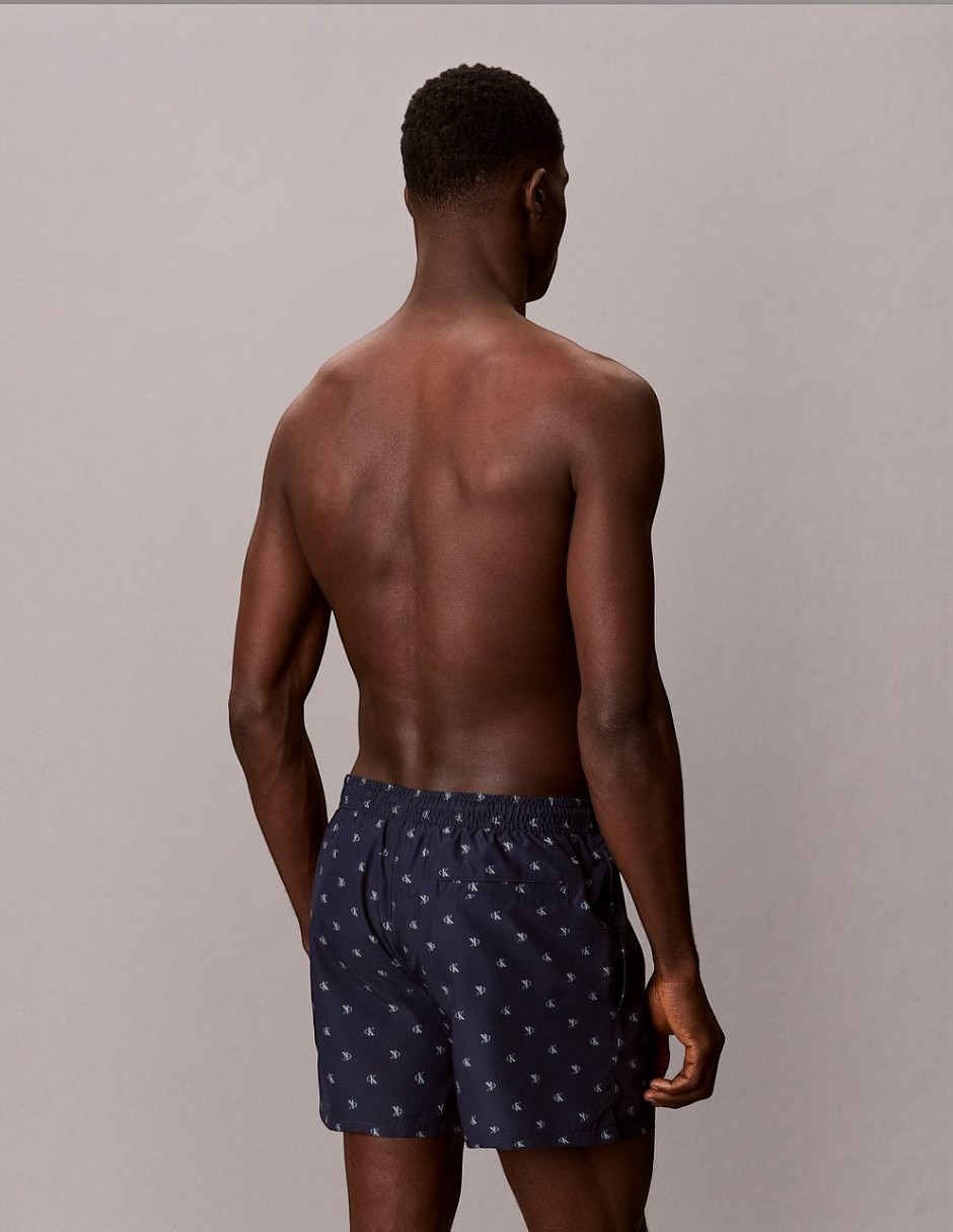 Short logo monograma para hombre 4