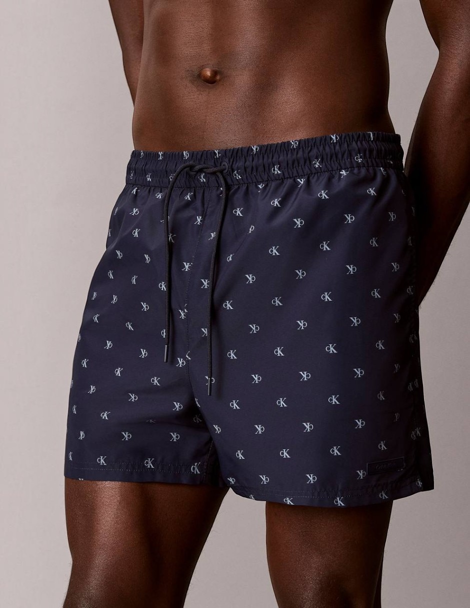 Short logo monograma para hombre 2